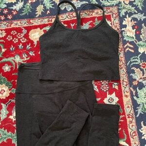 Beyond Yoga Spacedye Darkest Night Capri Leggings Racerback Cropped Tank Small